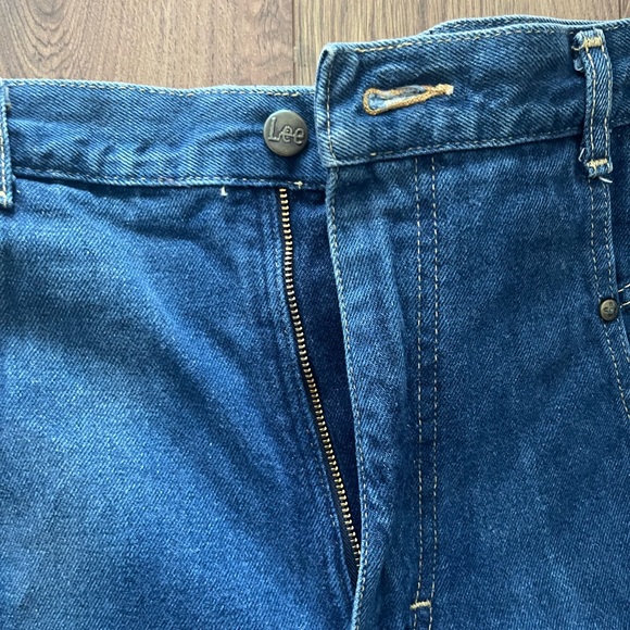 Vintage Lee Brand medium wash straight leg jeans with Carpenter style detailing - Picture 5 of 9